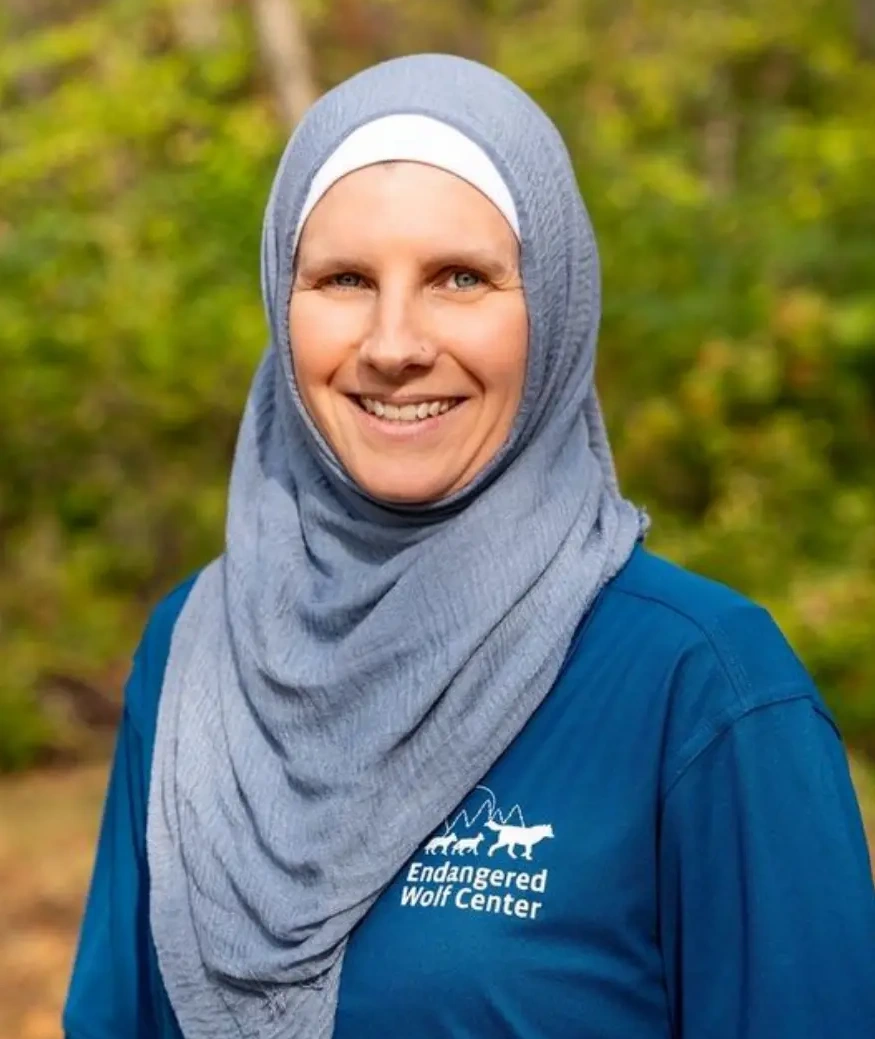 Kathryn-Mathews_Endangered-Wolf-Center-sm2 Dr. Kathryn Mathews